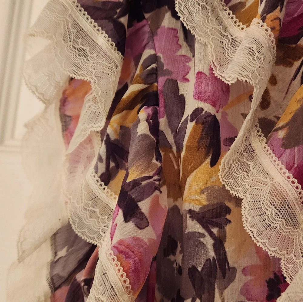 French Connection women's Catlett Crinkle Ruffle Trim Top Orchid Bouquet Small